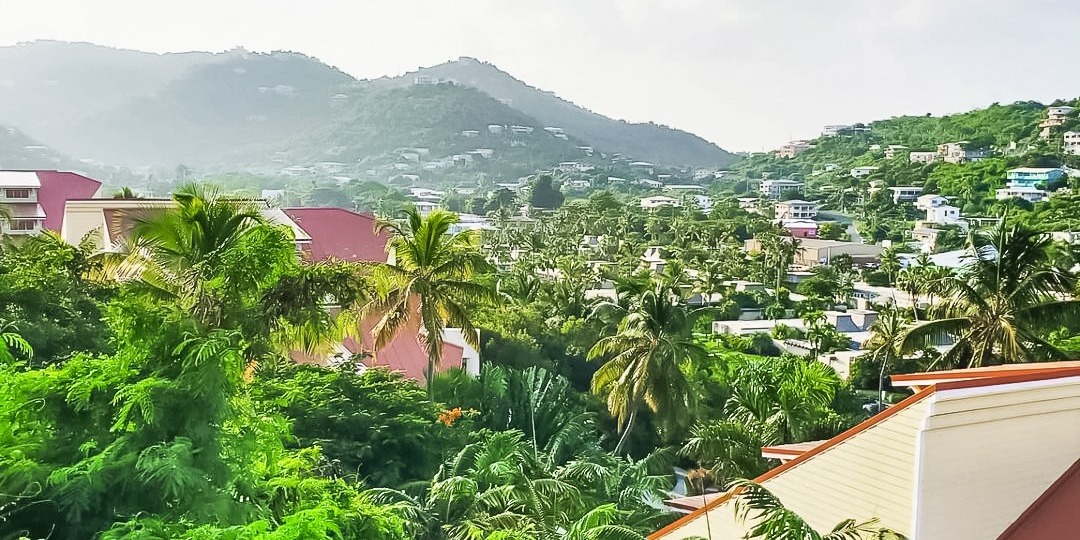 The perfect place to escape! 🌴 

▪️ Start planning your  St. Thomas vacation: wy.ndh.am/3VqMMgn
▪️ Find your paradise: wy.ndh.am/3VJSl9u

📍 Margaritaville Vacation Club - St. Thomas 
📸 ccseniorit on Instagram