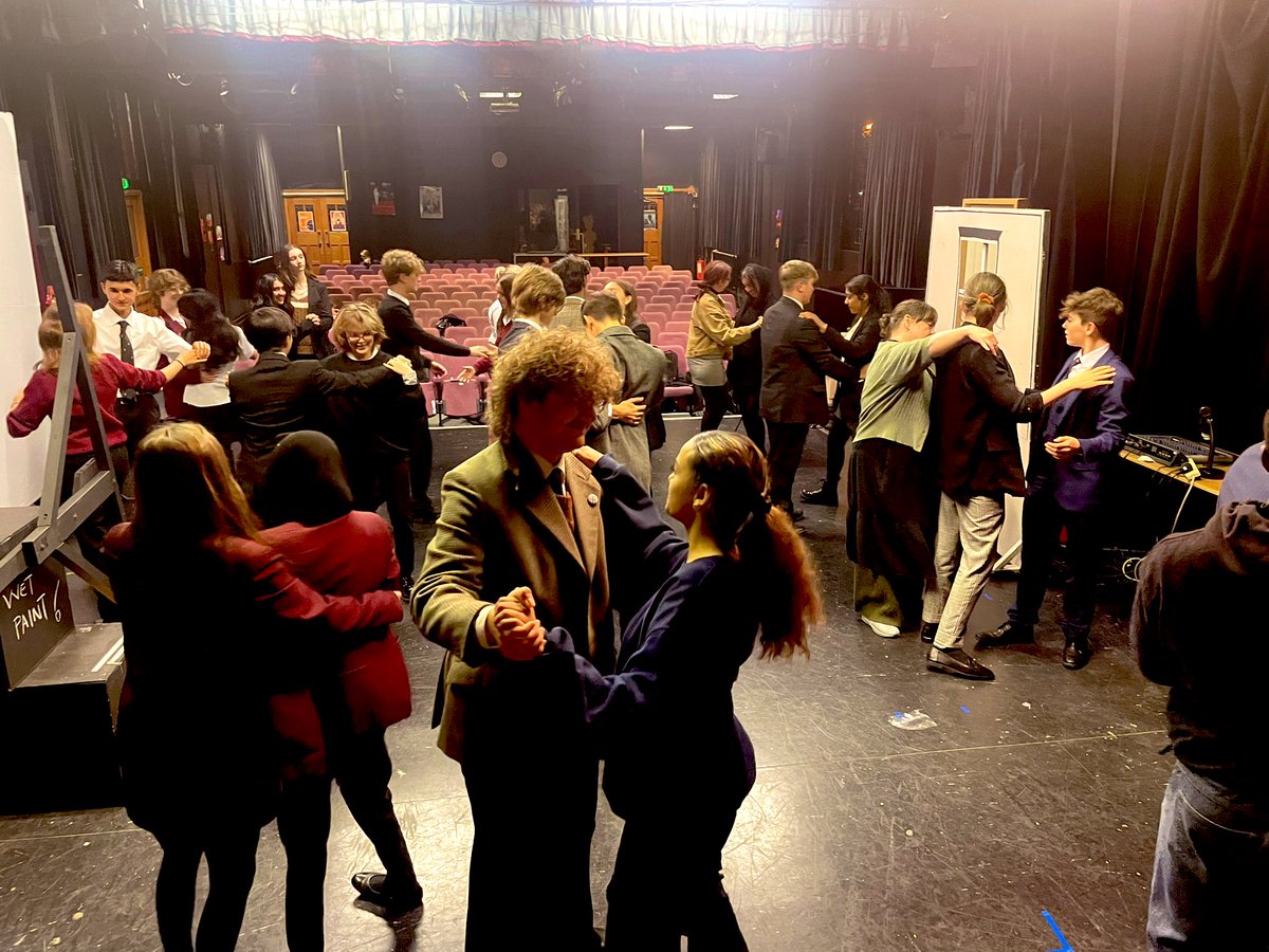 Naomi Lord tweet media