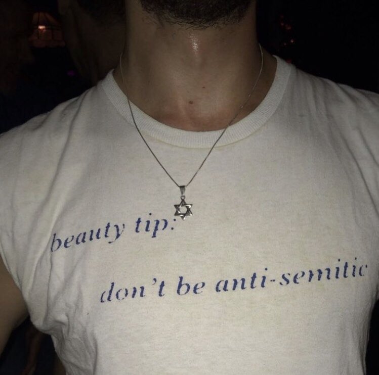 🔥Hot tip of the day from your local Jewish museum.

📷: via Instagram @/adameli