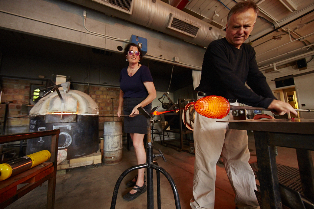 DMGlassStPete's tweet photo. In with the New! at  Duncan McClellan Glass - https://t.co/aQQg3V7Wuc Jeremey Popelka and Stephanie Trenchard bring their unique styles of glass sculpture to the Duncan McClellan Gallery! https://t.co/MjnaogQdtg