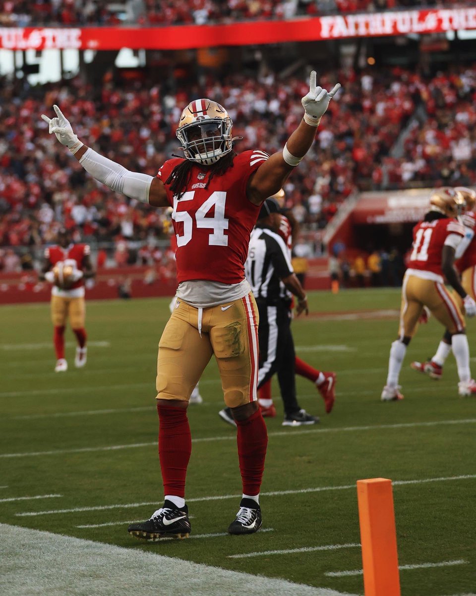 1 RT = 1 Pro Bowl Vote‼️

#ProBowlVote x <a href="/TrentW71/">Trent Williams</a>

#ProBowlVote x <a href="/fred_warner/">Fred Warner</a>

#ProBowlVote x <a href="/gkittle46/">George Kittle</a>

#ProBowlVote x <a href="/THE2ERA/">BA</a>

#ProBowlVote x <a href="/nbsmallerbear/">Nick Bosa</a>

#ProBowlVote x <a href="/CMC_22/">Christian McCaffrey</a>

#ProBowlVote x <a href="/19problemz/">Deebo</a>

#ProBowlVote x <a href="/JuiceCheck44/">Kyle Juszczyk</a> 

#ProBowlVote x <a href="/TalanoaHufanga/">🌴Talanoa Hufanga🌴</a>