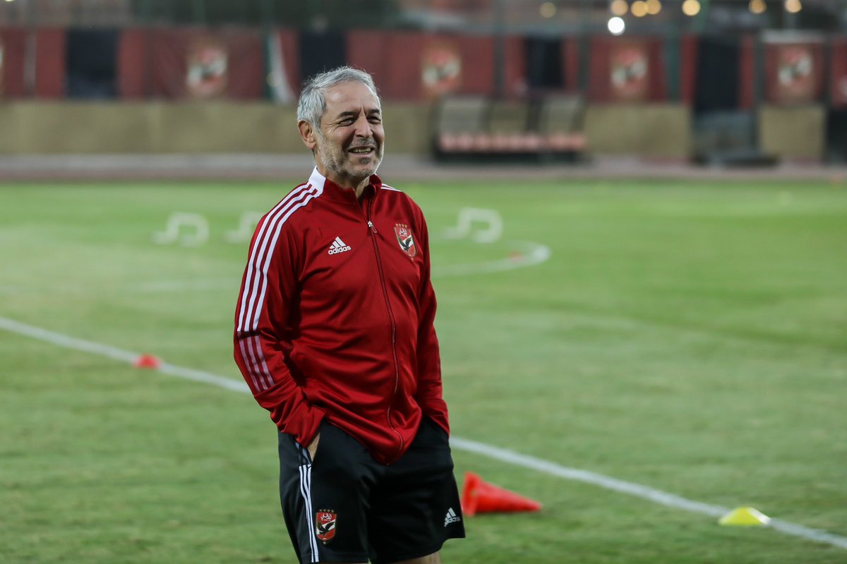 الضحكة دي 😄❤️

#يلا_يا_أهلى