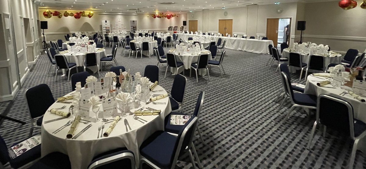 “The lull before the storm” !

Looking forward to working with <a href="/bryanrobson/">Bryan Robson</a> &amp; <a href="/adgerbrown/">Adger Brown</a> again @ my Basildon Christmas Sporting Dinner - sponsored by <a href="/Jewson/">Jewson</a> 

Also featuring <a href="/JuliaHolland/">Julia Holland</a> <a href="/simplymagic19/">Sean Goodman</a> <a href="/LesHolmes3/">Les Holmes</a> <a href="/FrameSmart/">FrameSmart</a>