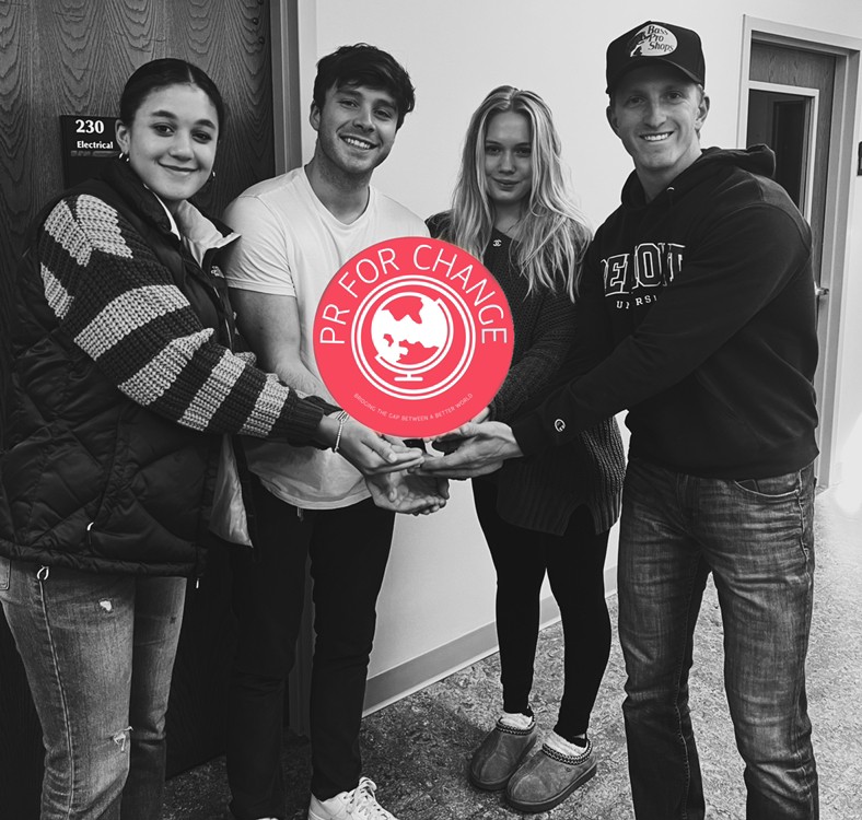 PressnellAuto's tweet photo. Working on the final project for @TLPBynum PR class. Our group has made a fictional PR company to propose a solution for a non profit organization.
#prbynum0223f https://t.co/6EhZ8yYmNl