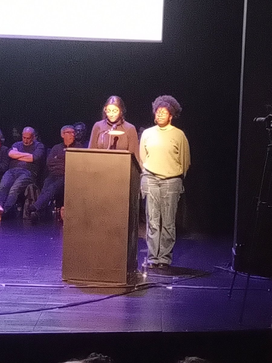 Studenten van <a href="/GentUmoja/">UMOJA Gent</a> vragen om een actieve houding aan te nemen ten aanzien van racisme aan <a href="/UGent/">UGent</a> tijdens #niepleujevoorhaatenracisme