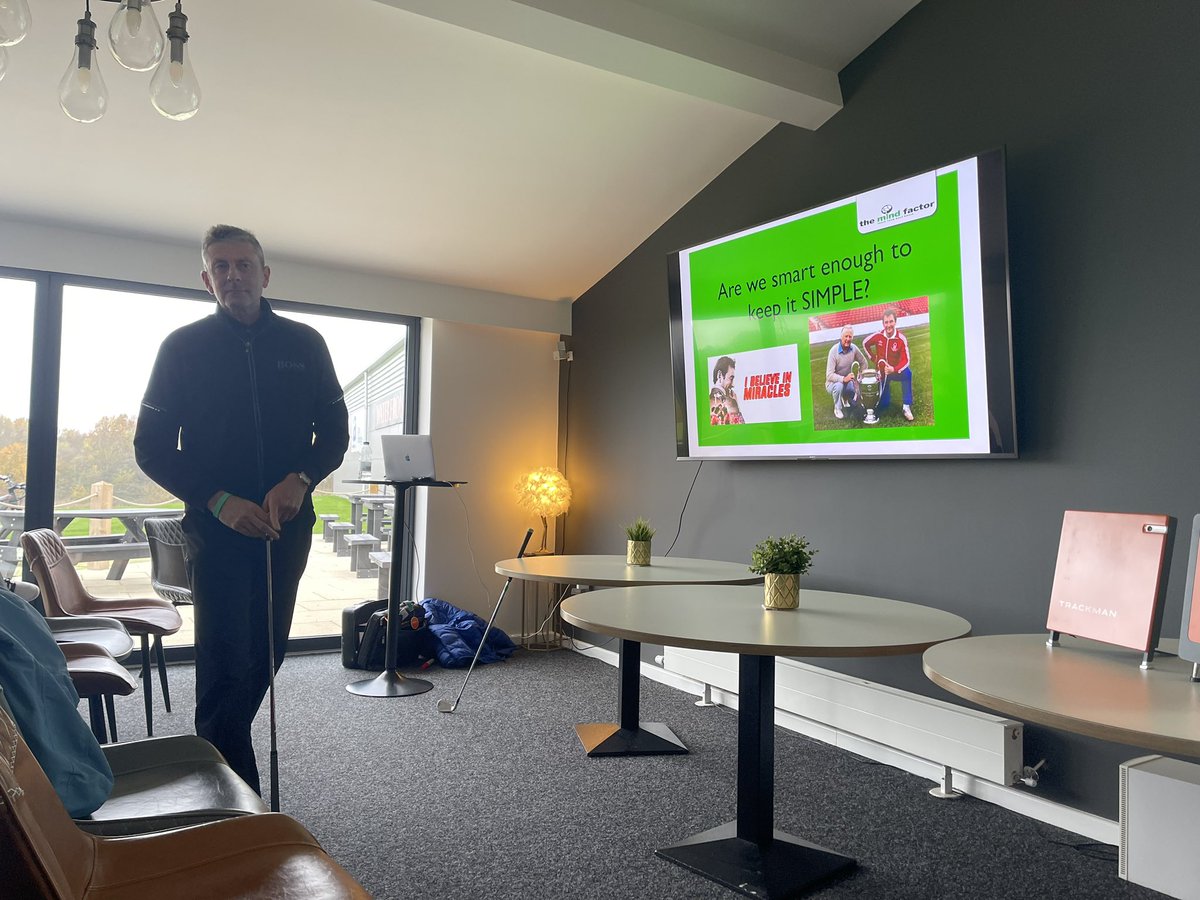 richhughespga's tweet image. A good @TrackManGolf workshop today. Thank you for having me @TrackManAsh @TrackmanJames 🤝