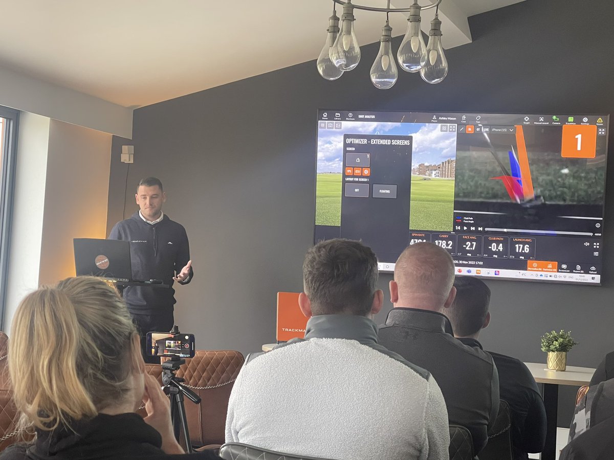 richhughespga's tweet image. A good @TrackManGolf workshop today. Thank you for having me @TrackManAsh @TrackmanJames 🤝