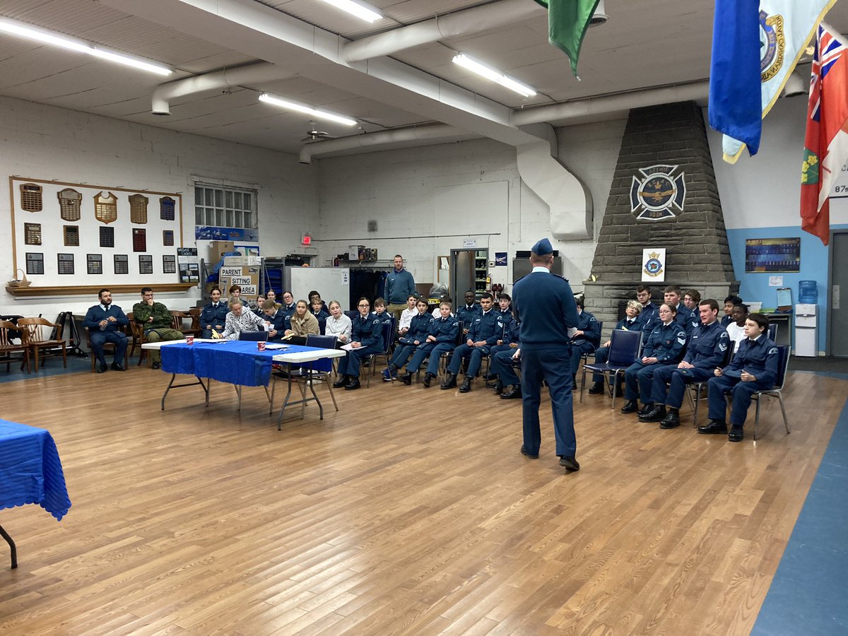 87EagleRCACS's tweet photo. A fun educational skit π on #MessDinner etiquette π½οΈ put together by our SC, DSC, SWO and Dill Officer in preparation for our upcoming Holiday Mess Dinner π@RoyalCdnLegion Branch 4 in @Welland. https://t.co/dOwYTt64xQ