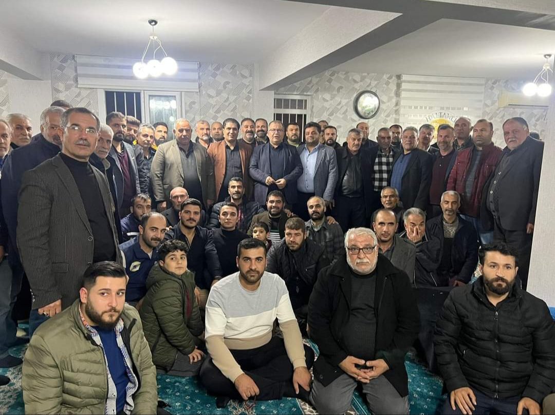 YusufZiyaUral's tweet photo. #HALTANLI #AŞİRETİ Sosyal Yardımlaşma Dayanışma Derneği Aylık Yönetim Kurulu Toplantımızı Başkanımız Erol Günbay Öncülüğünde Gerçekleştirdik Katılım Sağlayan Akrabalar��ma teşekkür ediyorum.
@ErolGunbay @AycinBilal @Haltanlilar https://t.co/at9QRn0tEG