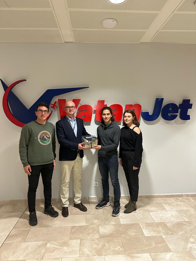 Türkiye’de iş jeti ve hava taksi sektörünün gelişmesine kaliteli ve konforlu özel uçuş hizmeti sunarak katkı veren HEAŞ bünyesindeki VatanJet’e yıl boyunca destekleri ile yanımızda oldukları için teşekkür ederiz. <a href="/VatanJet/">VatanJet Havacılık A.Ş.</a>