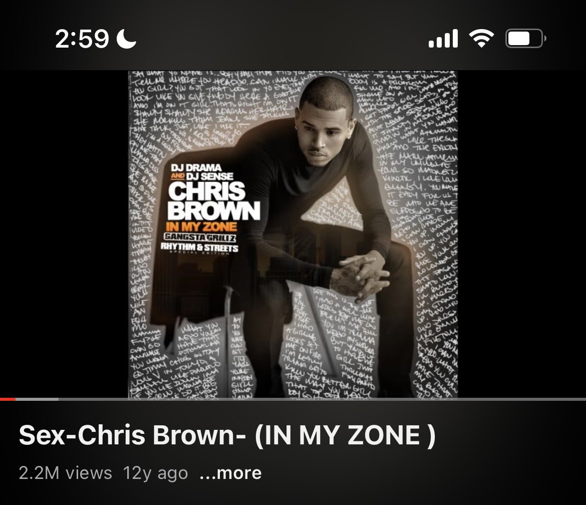 ittybitty4723's tweet photo. @chrisbrown YOU NEED TO RELEASE THIS AS A SINGLE OR SUM! IT WAS WAAAAYYYY BEFORE ITS TIME 😭🙌🏾 When I tell y’all this song had no business having me in chokehold in high school 🥵🥵🥵 #ChrisBrown #teambreezy https://t.co/h40KR8Wrja