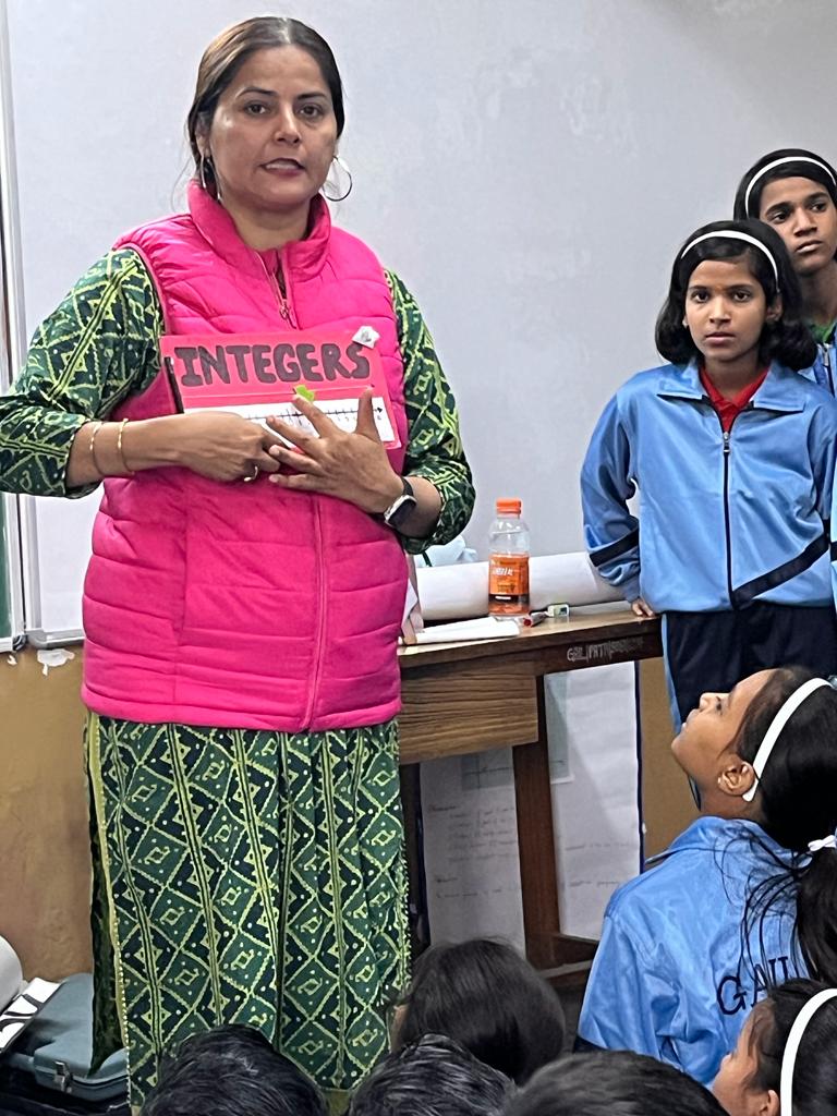 GailDavps's tweet photo. #Activitybasedlearning
#joyfullearning
#mathematicslab
Our students are the happiest when they learn through interesting activities as guided by their mentors. Mathematics can be fun when there is a math lab to visit!
#happylearners 
@cbseindia29 https://t.co/6FrRNalKty