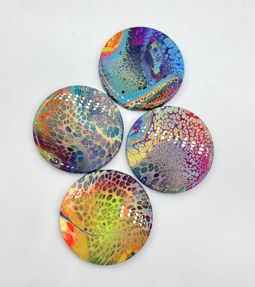 solelunart's tweet photo. i have lots of gorgeous coasters available!!! https://t.co/xMU9l2Iptu