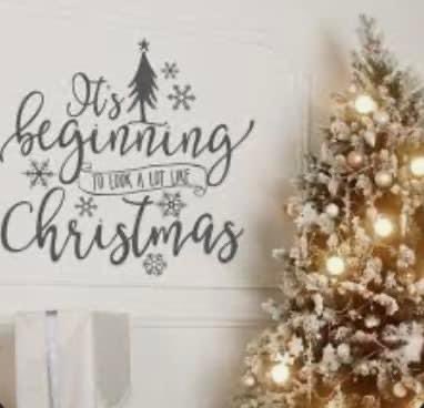 🎄It definitely feels festive at school, lots of fun things happening and rehearsals well underway. Don’t forget the Santa Fun Run tomorrow, we can’t wait to see you looking festive! 🎄