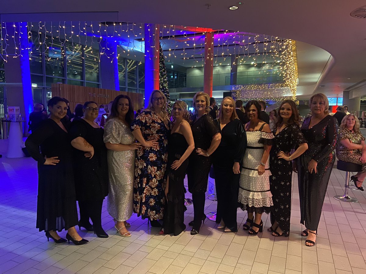 curtinshell's tweet photo. Irish healthcare awards 2022⭐️#resiliencenurses #dreamteam @OliviaSDON @col412 @JenMCollins1 @lisamindy @DeetwinNolan @Sharonkelly04 @BrianainS https://t.co/RgmRjZzRRH