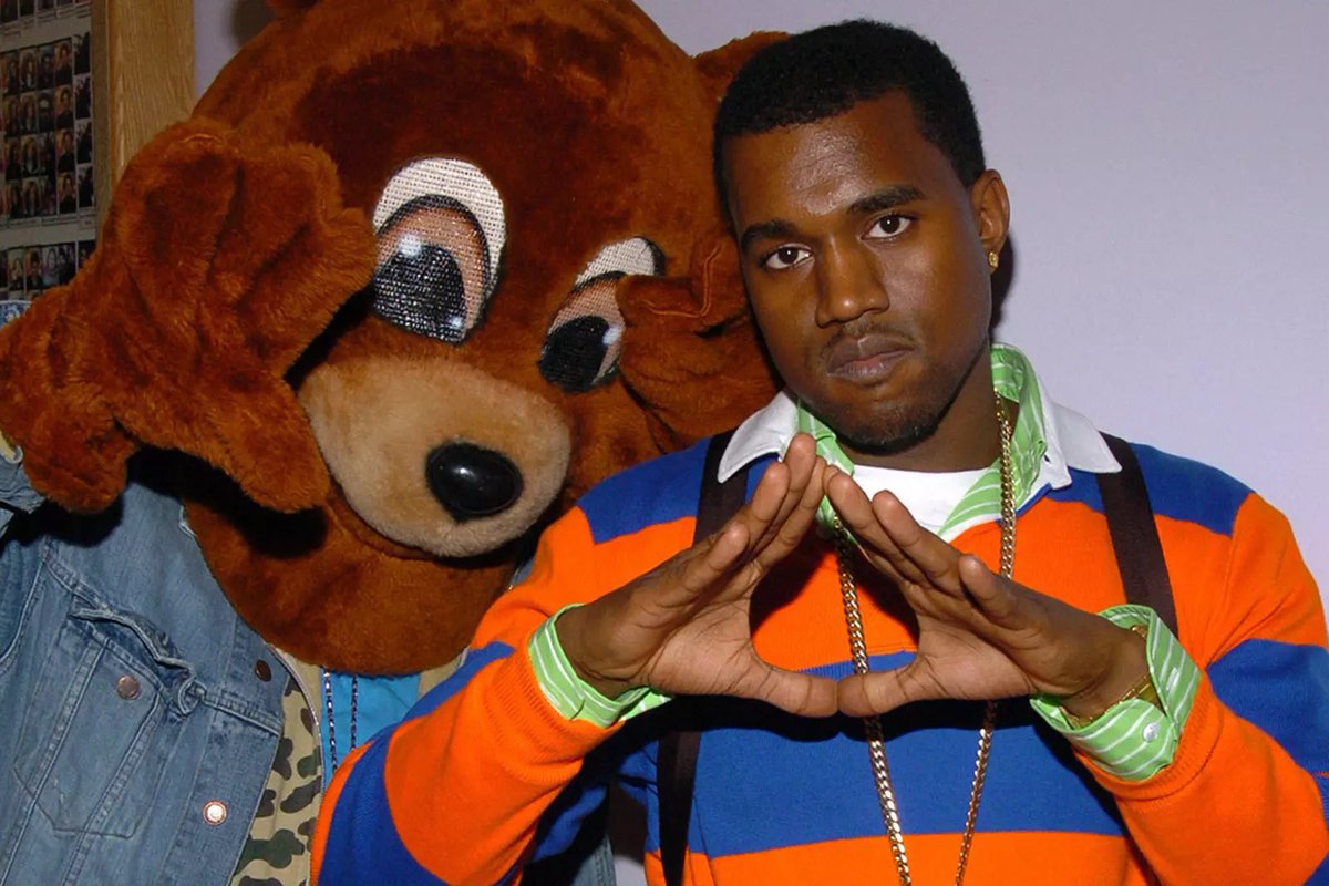 PaulJuniorMusic's tweet photo. I’m glad @kanyewest changed his name to ‘Ye’. Because the man we knew as Kanye is officially dead. This new guy Ye is dangerous and brainwashed. I miss him: https://t.co/ihooUYB783