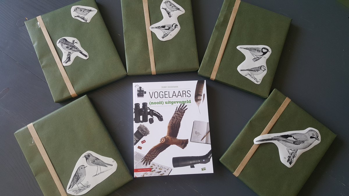 FOGOL's tweet image. Met wie vogelen de deelnemers uit het onderzoek het liefst? Met vrienden! En ook alleen, met partner... Met wat verschillen tussen V/M. Van degene die alleen kiest, gaat 89% óók graag met anderen vogelen.
Nog een cadeau voor sint of kerst? Ook ingepakt via de site van Fogol :-).