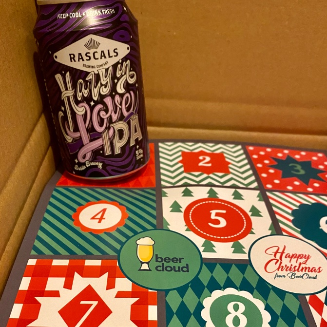 #IrishCraftBeer №1 from <a href="/BeerCloudIE/">BeerCloud.ie</a>’s 2022 #AdventBox is #HazyInLove #IPA (5%), hopped with #Citra, #Mosaic, and #Ekuanot.