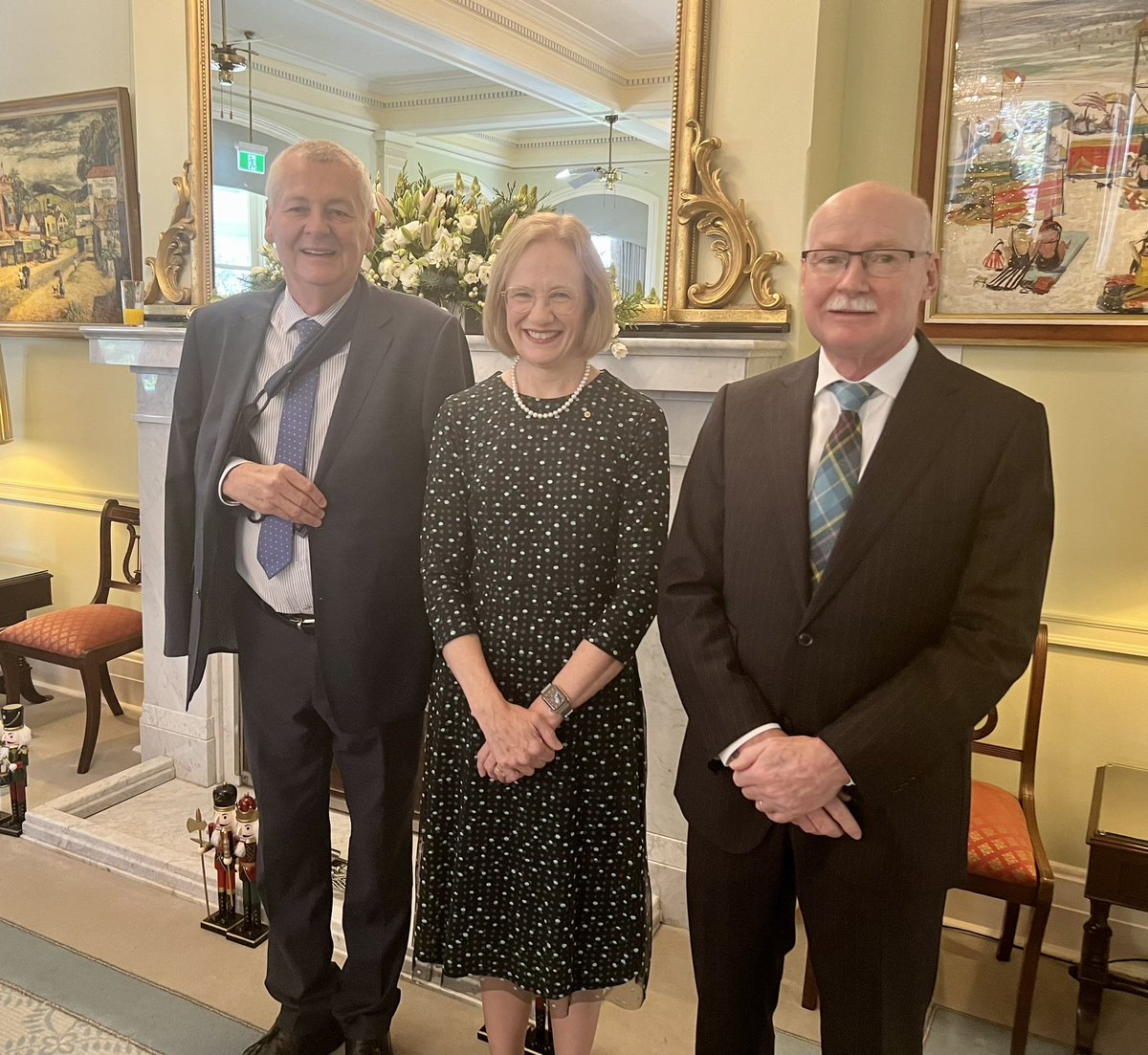 Governor of Queensland tweet media