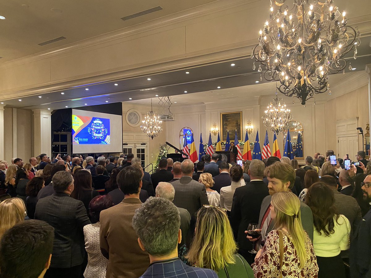 Dan Sultanescu tweet media