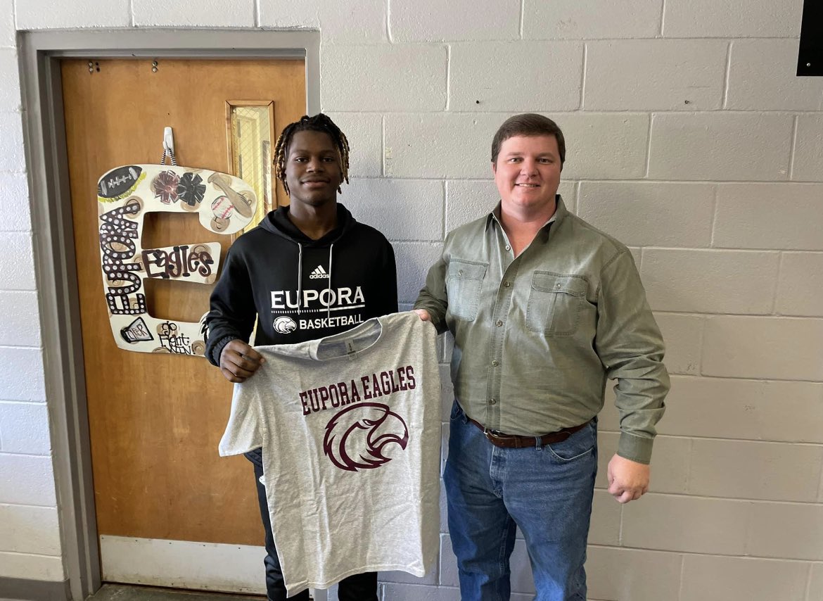 EuporaBoosters's tweet photo. Congratulations to Jessie Sudduth, Farm Bureau Player of the Week for Eupora against Northside
#GoWithTheHomeTeam https://t.co/4AD1z0yvmJ