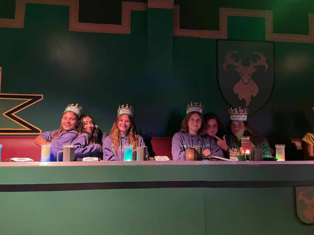 BISHouston's tweet image. Enjoying an epic evening adventure like no other! #NAEGlobalGames #GlobalConnectedness #NAETheAmericas #FamilyofSchools #CreateYourFuture #BISHouston