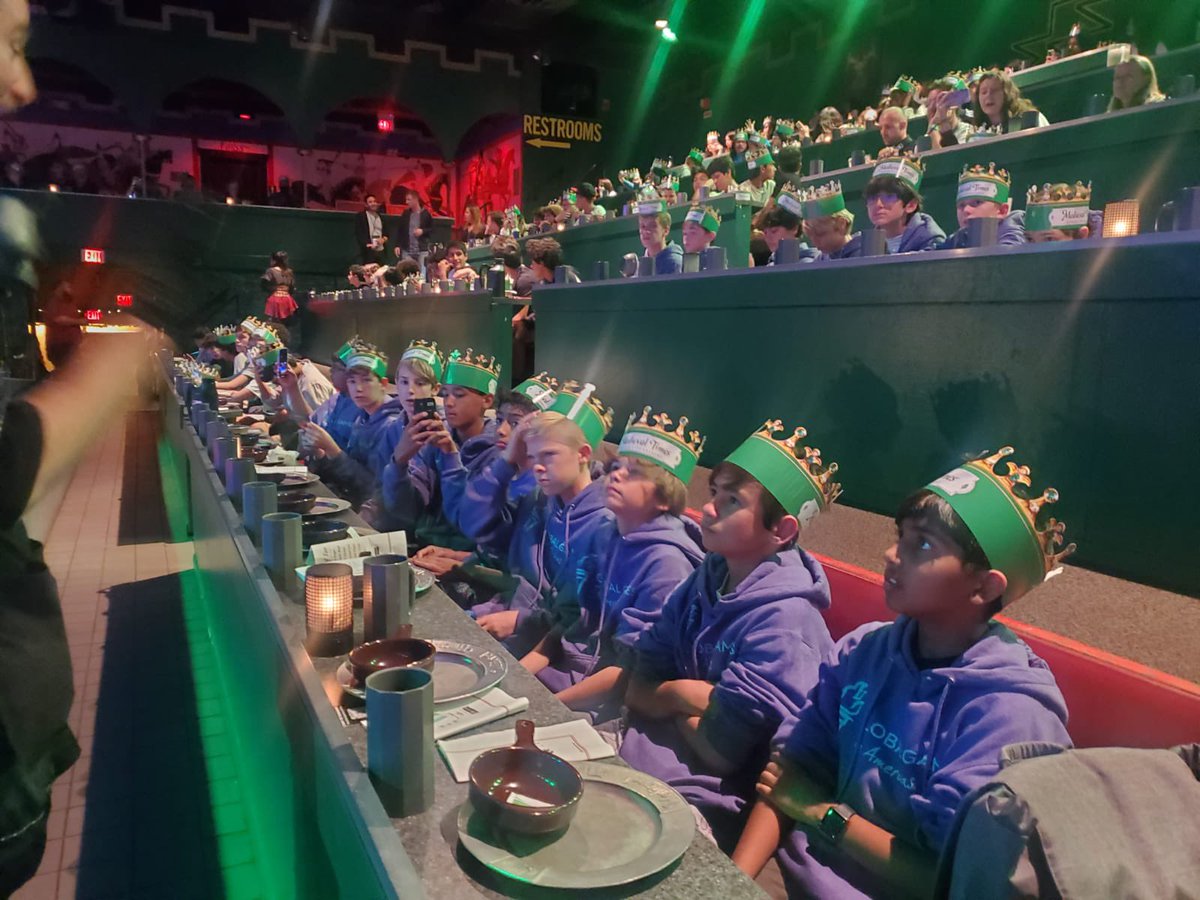 BISHouston's tweet image. Enjoying an epic evening adventure like no other! #NAEGlobalGames #GlobalConnectedness #NAETheAmericas #FamilyofSchools #CreateYourFuture #BISHouston
