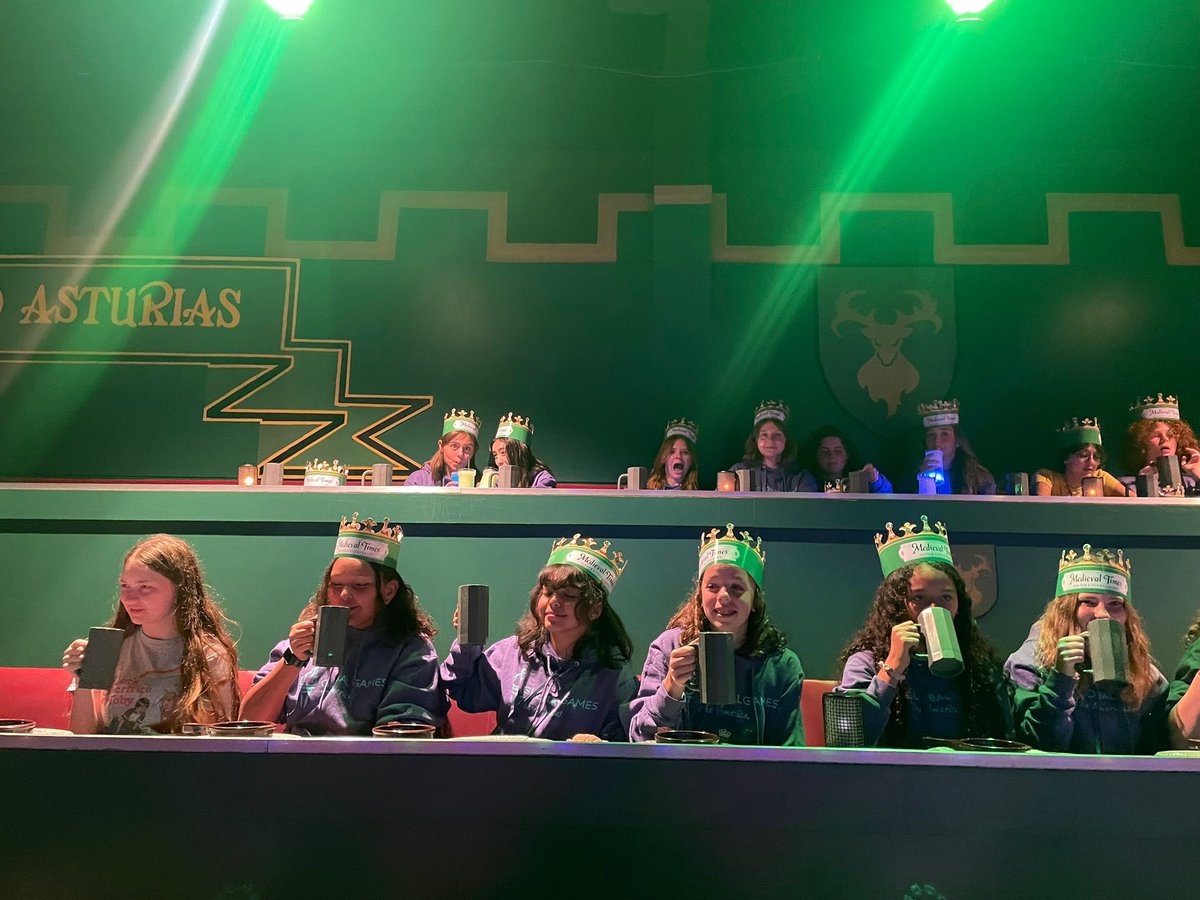 BISHouston's tweet image. Enjoying an epic evening adventure like no other! #NAEGlobalGames #GlobalConnectedness #NAETheAmericas #FamilyofSchools #CreateYourFuture #BISHouston
