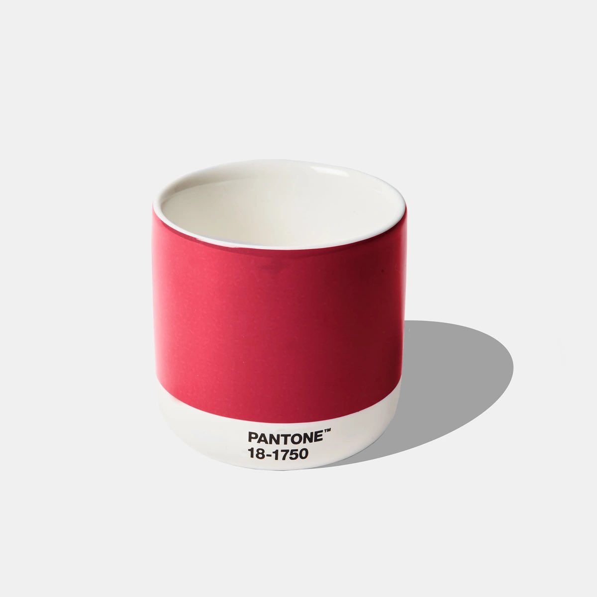 tjahdz's tweet photo. Viva Magenta es el #Pantone2023
Un color poderoso pero con equilibrio entre cálidos y fríos. 

Preparémonos para dejar de tenerle miedo al color y sumarlo en nuestro guardarropa, díseños, muebles, etc. https://t.co/mdN2Tvrwf9