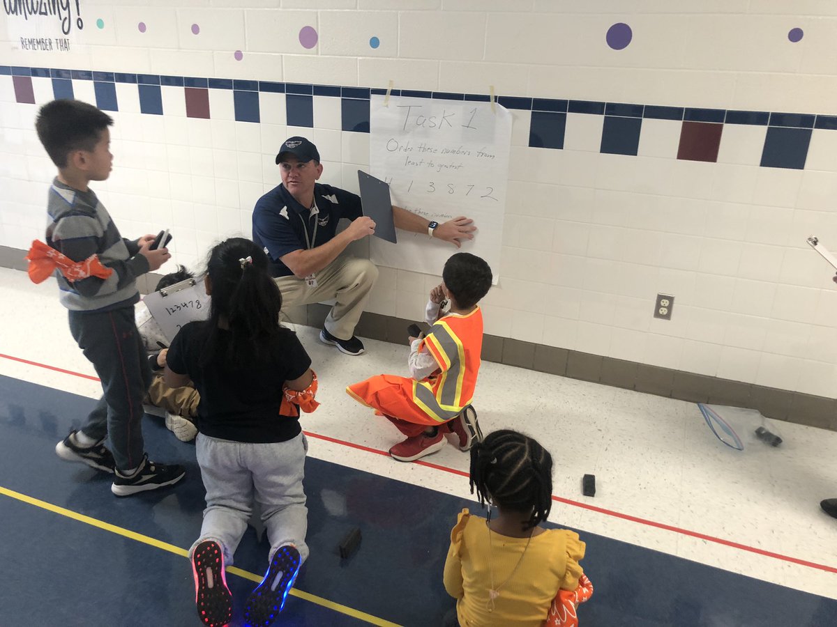 Alexander Gray tweet media