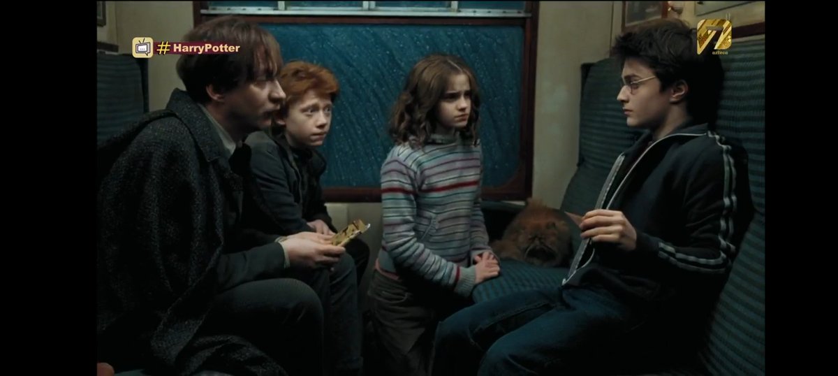 kevxitha's tweet photo. @AztecaSiete Ayer extrañé ver #HarryPotter pero aquí vamos de nuevo https://t.co/aCeKRmv214