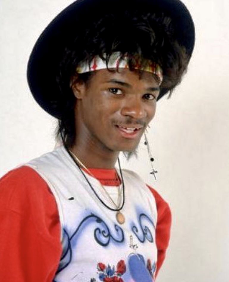 __Royalty93's tweet photo. In observation of #WorldAIDSDay and as a music lover, I pay tribute to those in music that we’ve lost too soon due to the AIDS epidemic.
#SylvesterJames
#JermaineStewart
#SharonRedd
#EazyE https://t.co/DJ8e441gQI