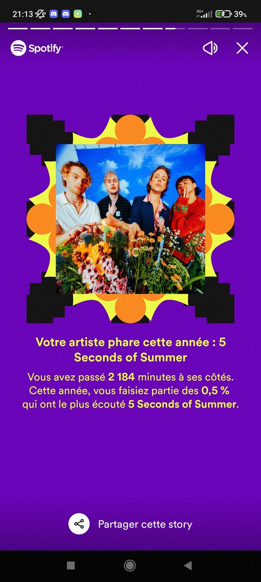 NoFuuckingWay's tweet photo. 🥳🥳👑 @5SOS https://t.co/JMhfnpDNVX
