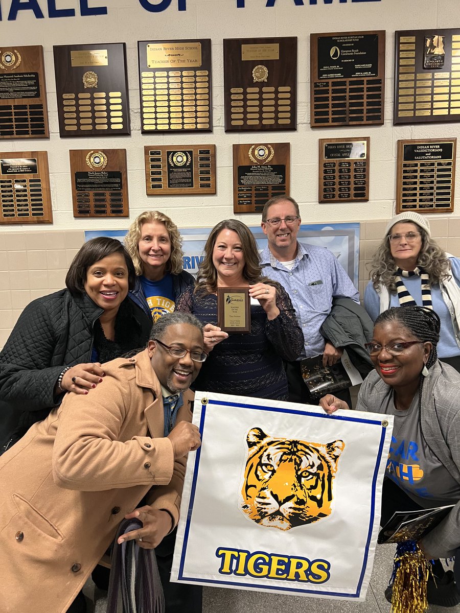 OscarSmithMS's tweet photo. Congratulations, Ms. Tina Saurers!! We are so proud to have you represent our Tigers!! https://t.co/P9GgcjxG9H