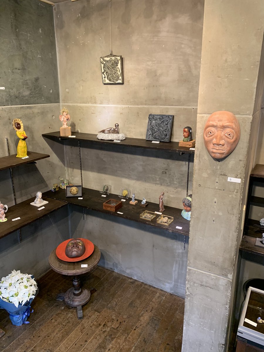 pipapapo's tweet photo. 個展開催も5日目となりました。
日々沢山の作品を見て頂き嬉しいです。
ありがとうございます。
毎日在廊しております。
ご高覧頂けますと嬉しいです。

#sculpture #art #exhibition 
#彫刻 #美術 #芸術 #展示 
#陶 #ジェスモナイト #jesmonite #横浜 #元町 #葉山 #下田 #稲葉草平 https://t.co/bvsjVrGOCZ