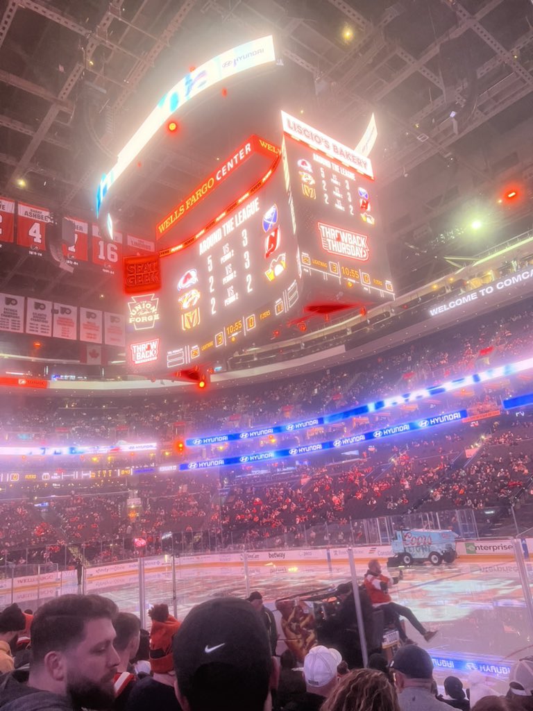 tomf_rrell's tweet photo. #GoBolts https://t.co/HBHB5BD5UU