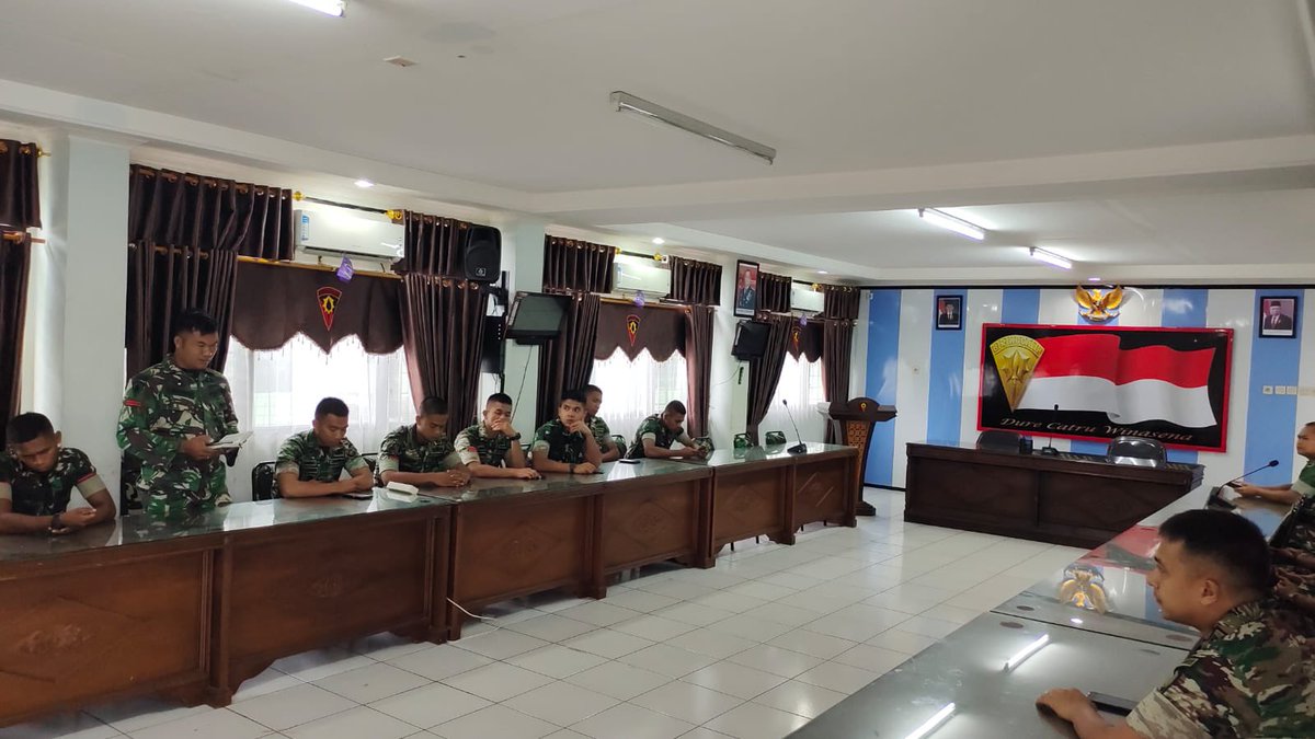 Yonarmed_7's tweet photo. Dalam rangka memperingati HUT ke-77 Armed TNI AD, Yonarmed 7/105 GS Briringgalih, menggelar kegiatan Doa Bersama diikuti seluruh Prajurit dan Persit KCK Cabang XVI Yonarmed 7 PD Jaya yang beragama Islam di Masjid Jami' An-Nur Yonarmed 7/105 GS Briringgalih. Bekasi (02/12/2022). https://t.co/ZrvWnEOzVi