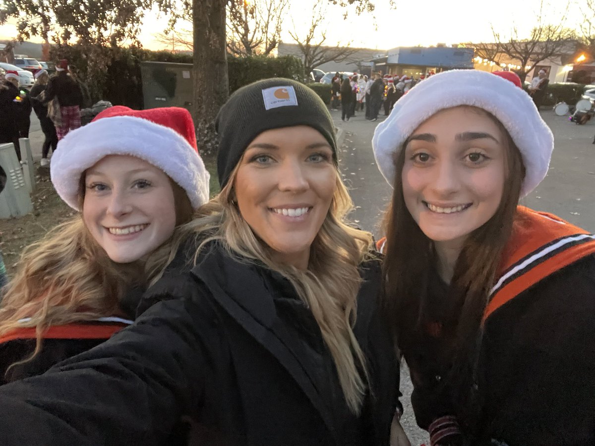 LCHS Panthers Cheerleaders tweet media
