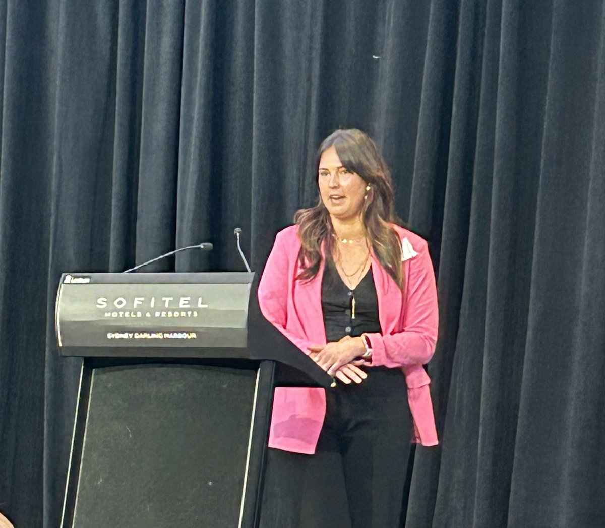 utsSoNM's tweet photo. A heartfelt presentation by @ElliePich1 &amp; Kailie Moroney @empathyEd #empathyEd22 ‘The vulnerability of frontline workers &amp; the use of empathy during the Covid-19 pandemic’ https://t.co/6qj4ccFois