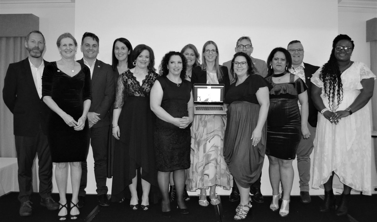 LGSC_'s tweet photo. Congratulations to the 2022 Community Leadership Program Graduates: Lachie Farrington, Ali Kemp, Daniel Knight, Kaye McDowall, Di Dixon, Sarah Irving, Anna Sanderson, Claire Dagley, Raymon Barber, Leesa ClausenBrown, Justin Harzmeyer, Matine Tondkar, Dan Pearson, Jennifer Thomas. https://t.co/L9uBKd3qa0