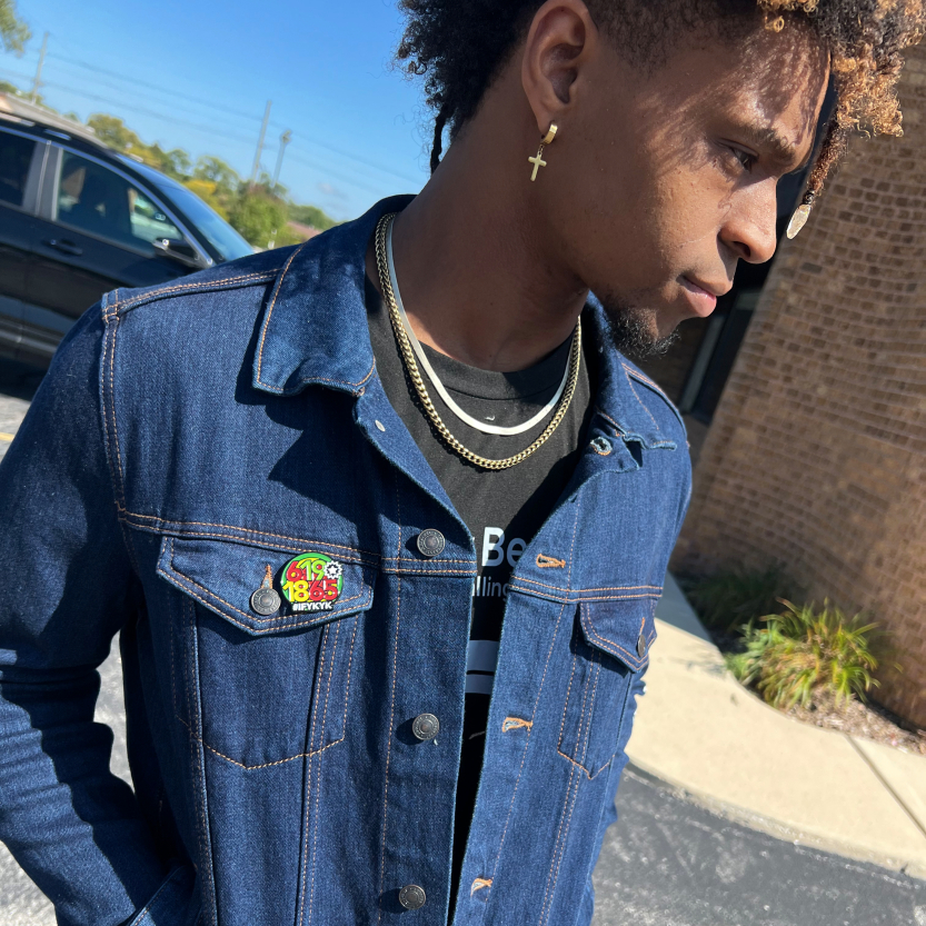 [DENIM DROP] The new AR enhanced Freedom Fighters denim jackets are now in shop! Check out this awesome jacket and see how these Freedom Fighters come to life at rockablock.com. #rockablock #tshirt #blackowned #blackownedbusiness #denimjacket #juneteenth