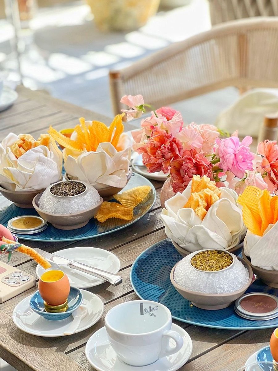 Chen tweet media