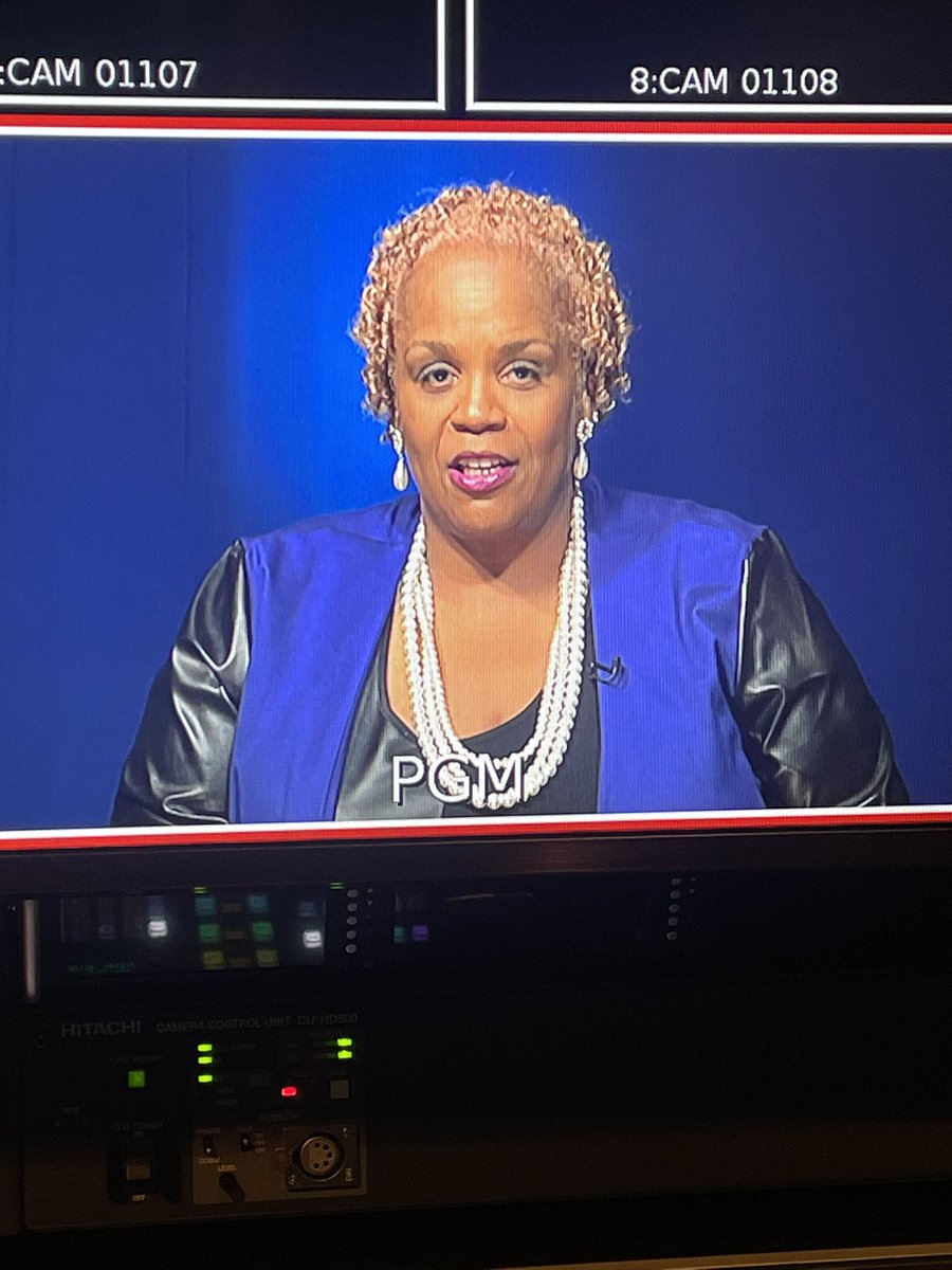 FGTV's tweet photo. 🎬🎥It’s Lights, Camera & @CommishKhadijah in the @FGTV Studio taping her monthly program The #Mighty6 👊🏽 The Commissioner tackles the issue of Gun Violence in the County. Stay tuned for its airing on #FGTV and it’s social platforms 📺📲 @FultonInfo https://t.co/Tj2teFFei5