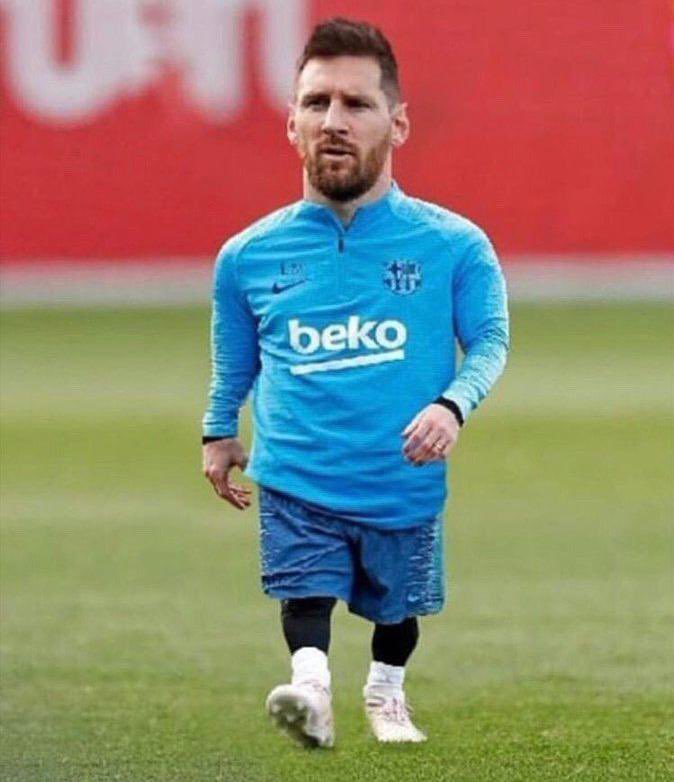 MijasPower's tweet photo. enemies to lovers❤️ 

Mañana estaremos en el bazar de faces de la UCV, si dicen que tienen la fiebre del mundial les damos un descuentazo😎

Pidan sus pulseritas de pareja para que apoyen a su equipo preferido en el mundial #Messi #WorldCup #FIFAWorldCup #CristianoRonaldo https://t.co/u21PT1WW7G
