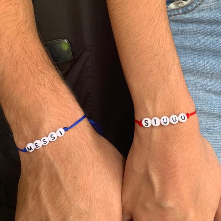 MijasPower's tweet photo. enemies to lovers❤️ 

Mañana estaremos en el bazar de faces de la UCV, si dicen que tienen la fiebre del mundial les damos un descuentazo😎

Pidan sus pulseritas de pareja para que apoyen a su equipo preferido en el mundial #Messi #WorldCup #FIFAWorldCup #CristianoRonaldo https://t.co/u21PT1WW7G
