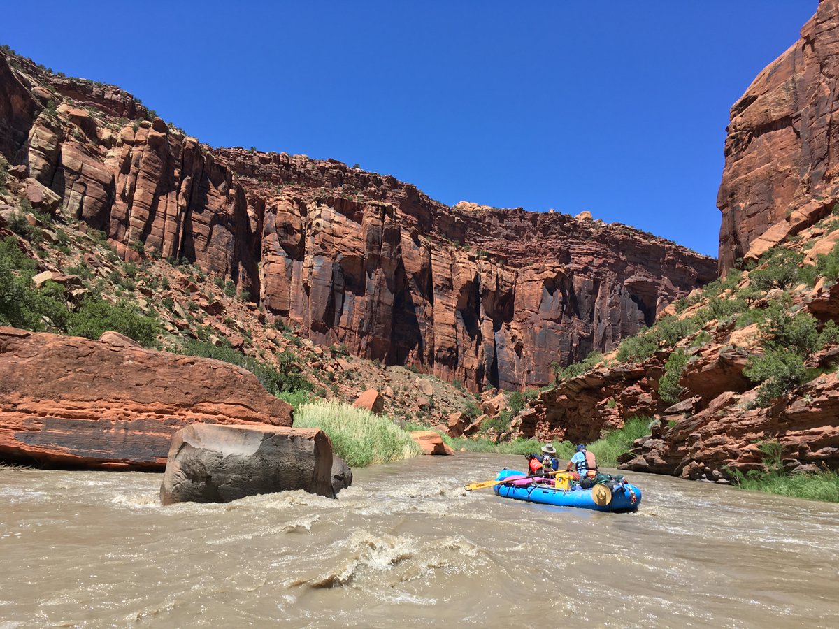 ConservationLF's tweet photo. Two bills to protect valuable landscapes in the #West, the Dolores River in CO and the Owyhee Canyonlands in OR, were heard in the Senate Comm. on Energy &amp; Natural Resources today. We're excited to see these bills move forward in Congress! #WildfortheOwyhee #ProtectTheDolores https://t.co/VFOWpZqjmO