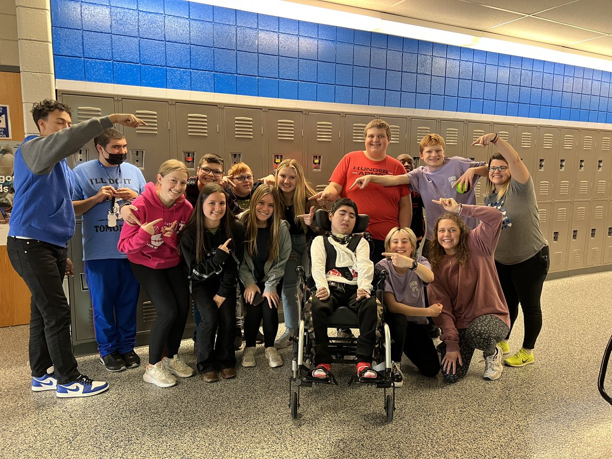 ONWcbr2's tweet photo. Another IPS birthday! Happy birthday Ashlyn!!! @ONWIPS @RavenPrideONW https://t.co/EaENP4ngpm