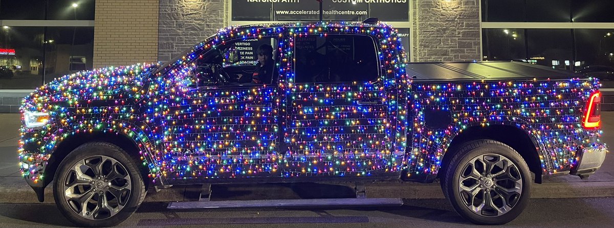 sapperjr's tweet photo. Brayden’s #joymakertruck is back on the roads of @TownOfPelham please make sure you keep and eye out for the truck and stop by and donate to help reach our goal this year for @PelhamCares  Our first event is tomorrow night at the Pelham Christmas Market. See ya all there. https://t.co/6Uoxtwsq7i