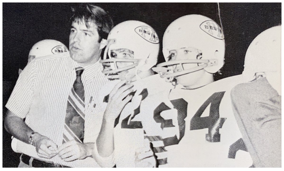 pulaskiacademy's tweet photo. ๐ PAโs football program has grown and evolved but one tradition remains intactโฆBruin spirit. ๐๐ Read more about the "Then and Now" story of our football program from the Director of #PAAlumni Center, Mrs. Cheryl Watts! https://t.co/wqVqVBORKL https://t.co/dmXL5aHQdz