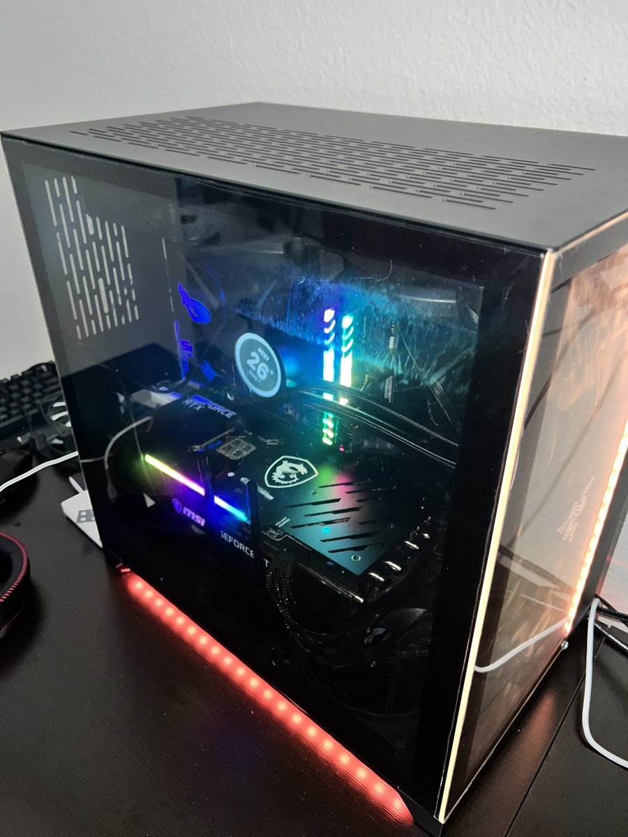 New pc 😎 built a couple months ago.